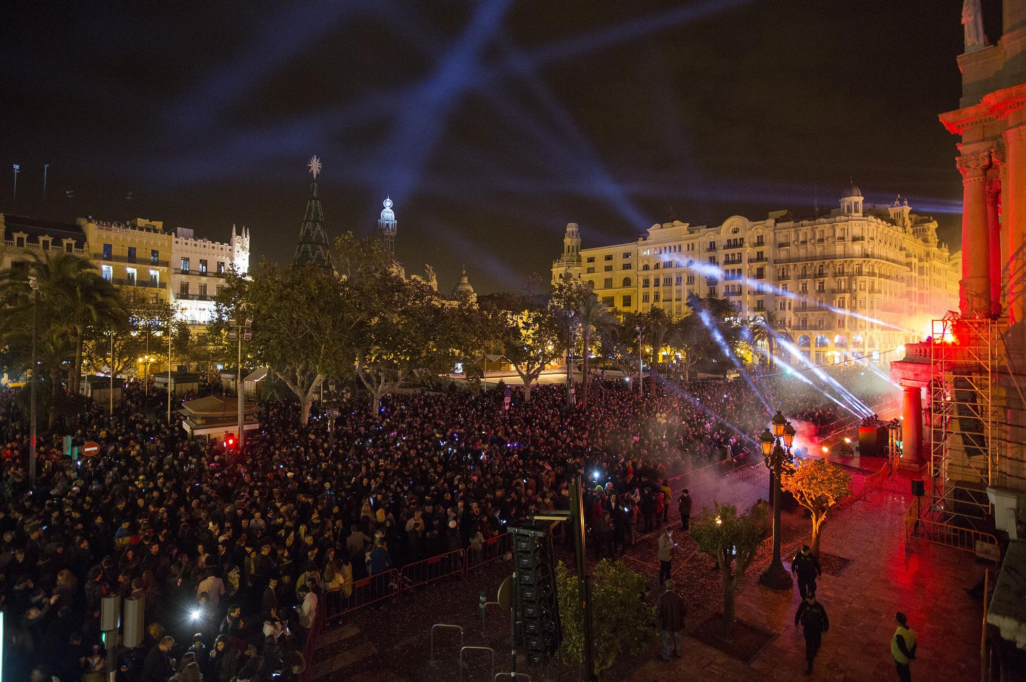 Así vivimos las últimas nocheviejas en València.