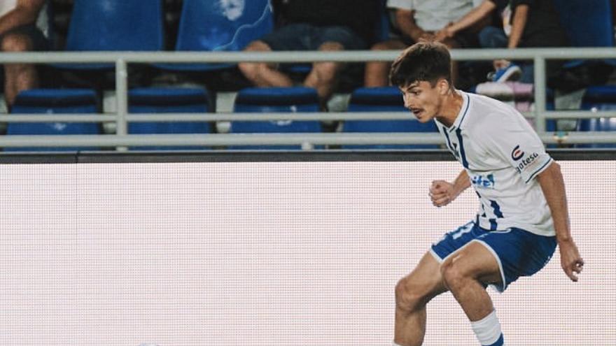 Teto, durante un partido con el CD Tenerife.