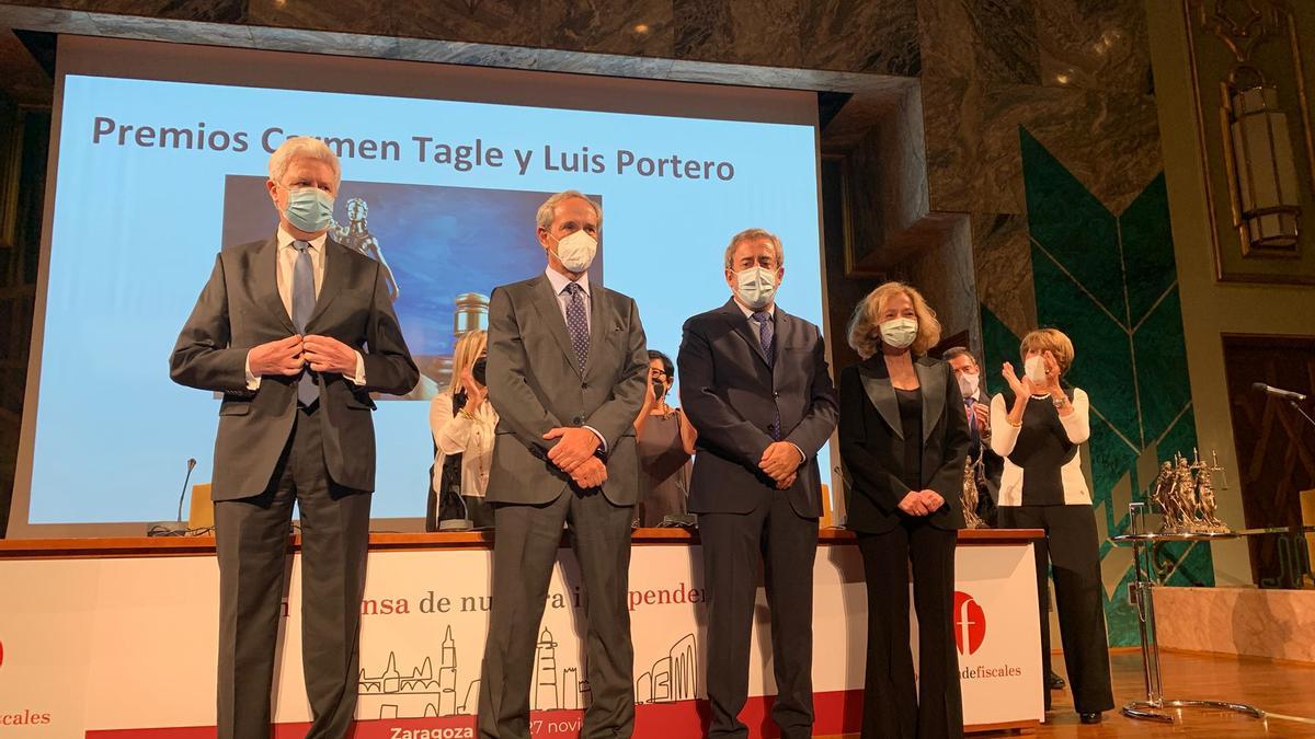 Los fiscales del Supremo Fidel Cadena, Jaime Moreno, Javier Zaragoza y Consuelo Madrigal, galardonados con los premios Carmen Tagle y Luis Portero