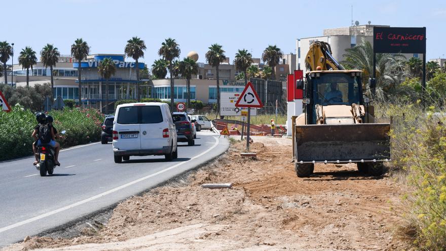 Empiezan las obras para habilitar un carril bici provisional en el primer cinturón de ronda de Ibiza