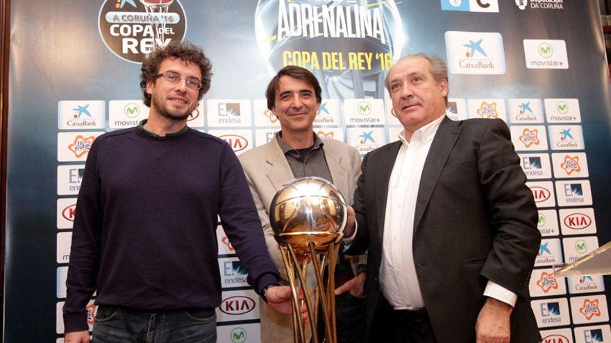 Sande, Gerard Freixa y García Liñares, durante la presentación de la Copa del Rey de Baloncesto.