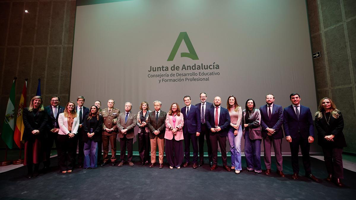 Presentación por parte de la Junta de Andalucía de la oferta de FP vinculada a la BLET, a finales del pasado 2025.