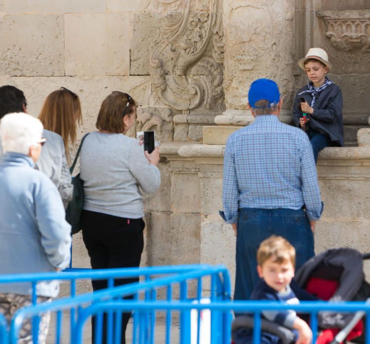 Miles de personas en el domingo de Santa Faz