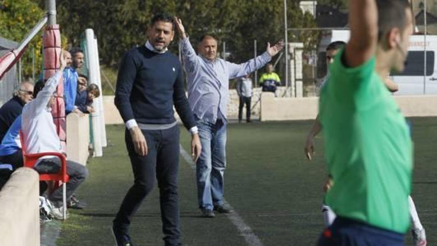 Palop: «Hemos sabido adaptarnos a las dificultades y el golazo de Alfaro nos da tres puntos vitales»