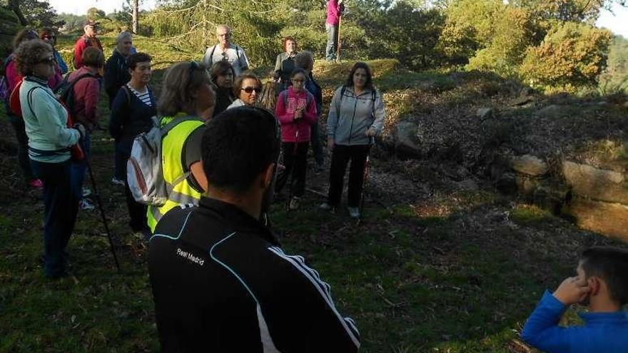 Participantes en la última ruta de las Andainas de Outono. // S.A.