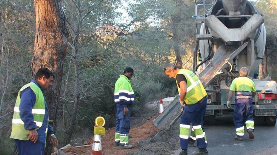 Arranca la obra para convertir en cicloturista la carretera al Desert