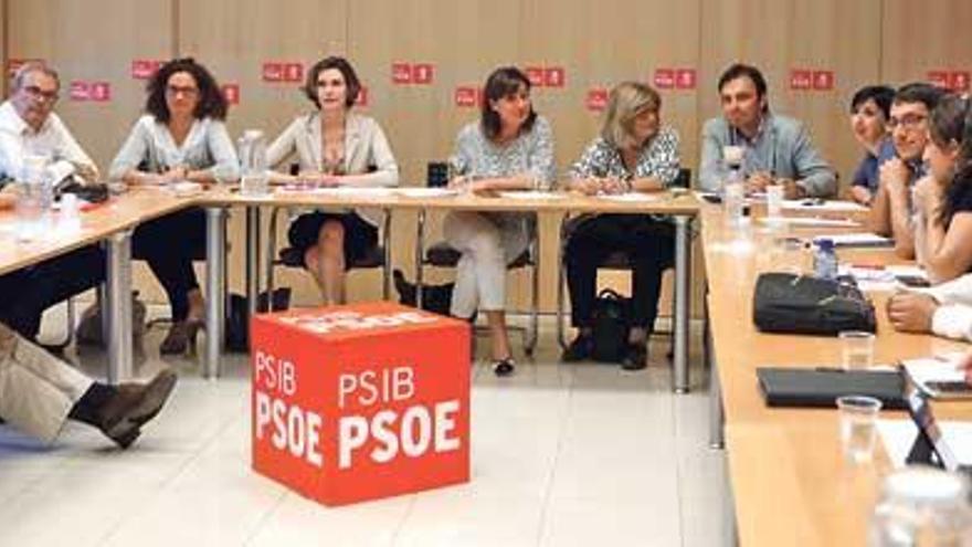 Reunión de la ejecutiva del PSIB, el pasado lunes.