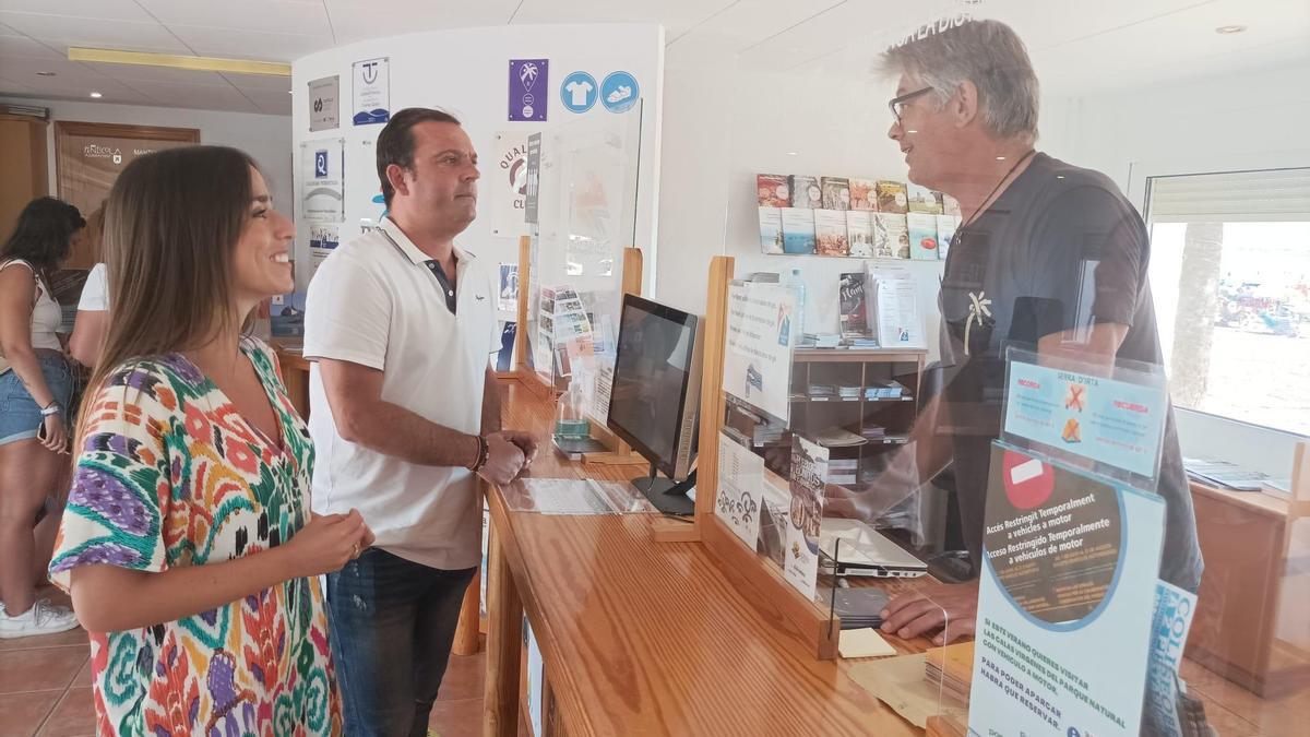 Durante el verano, las oficinas de turismo están abiertas los siete días de la semana.