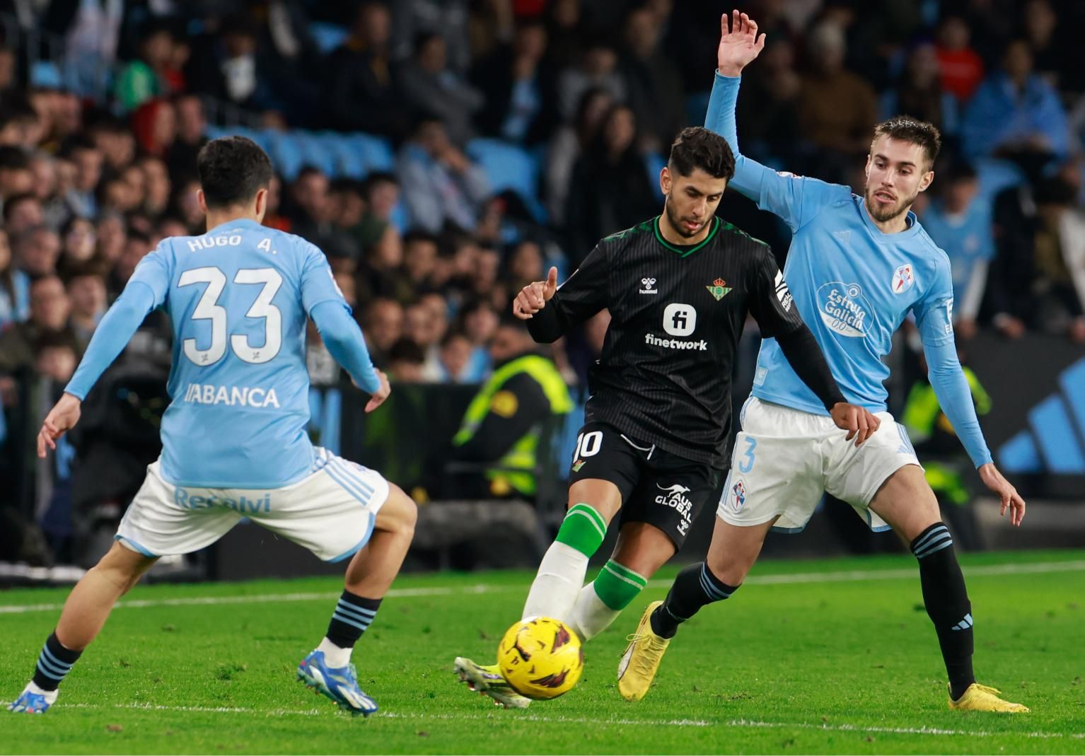 Hugo Álvarez vistiendo la celeste en primera división