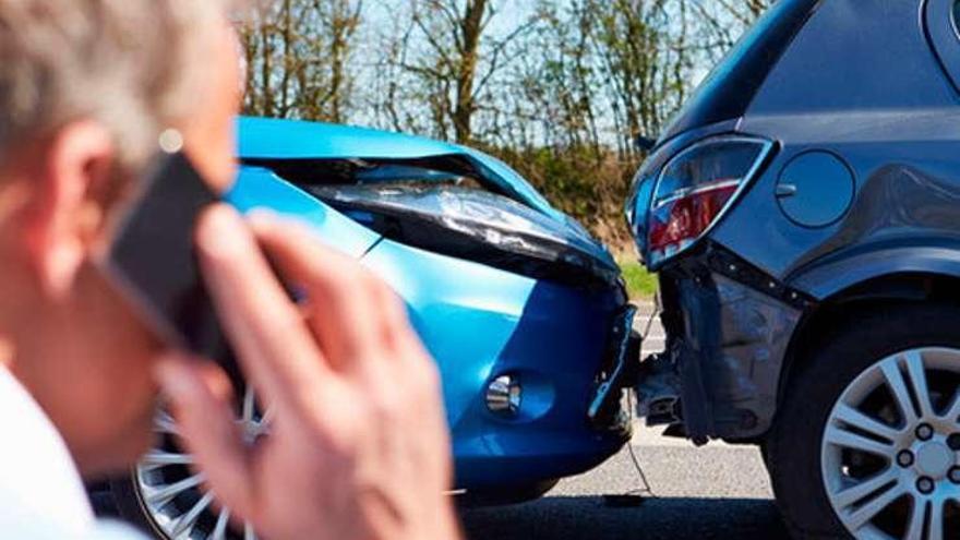 Los asturianos gastan 600 euros en pólizas de coche