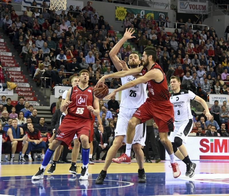 Las mejores imágenes del CAI Zaragoza - Bilbao Basket