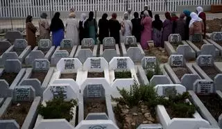 Tensión migratoria en Ceuta: El cementerio de los nadadores ahogados