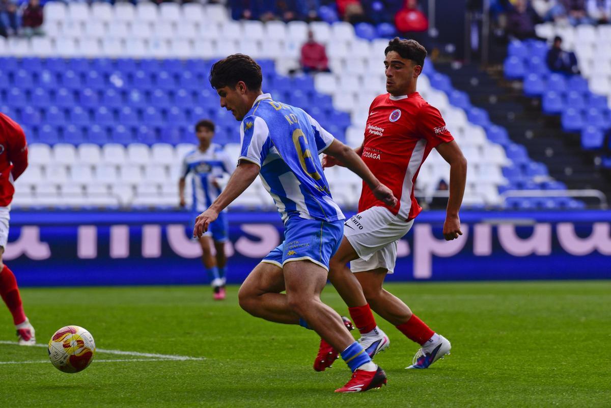 Fabril 3 - 0 UD Ourense: las puertas de bronce se abren para el filial blanquiazul
