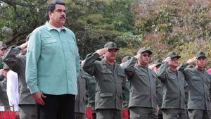 mbenach36715956 venezuela s president nicolas maduro  l  attends a military 161229112412