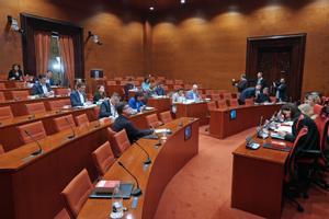 El Parlament debatrà la reforma exprés per destituir Laura Borràs en el ple del maig