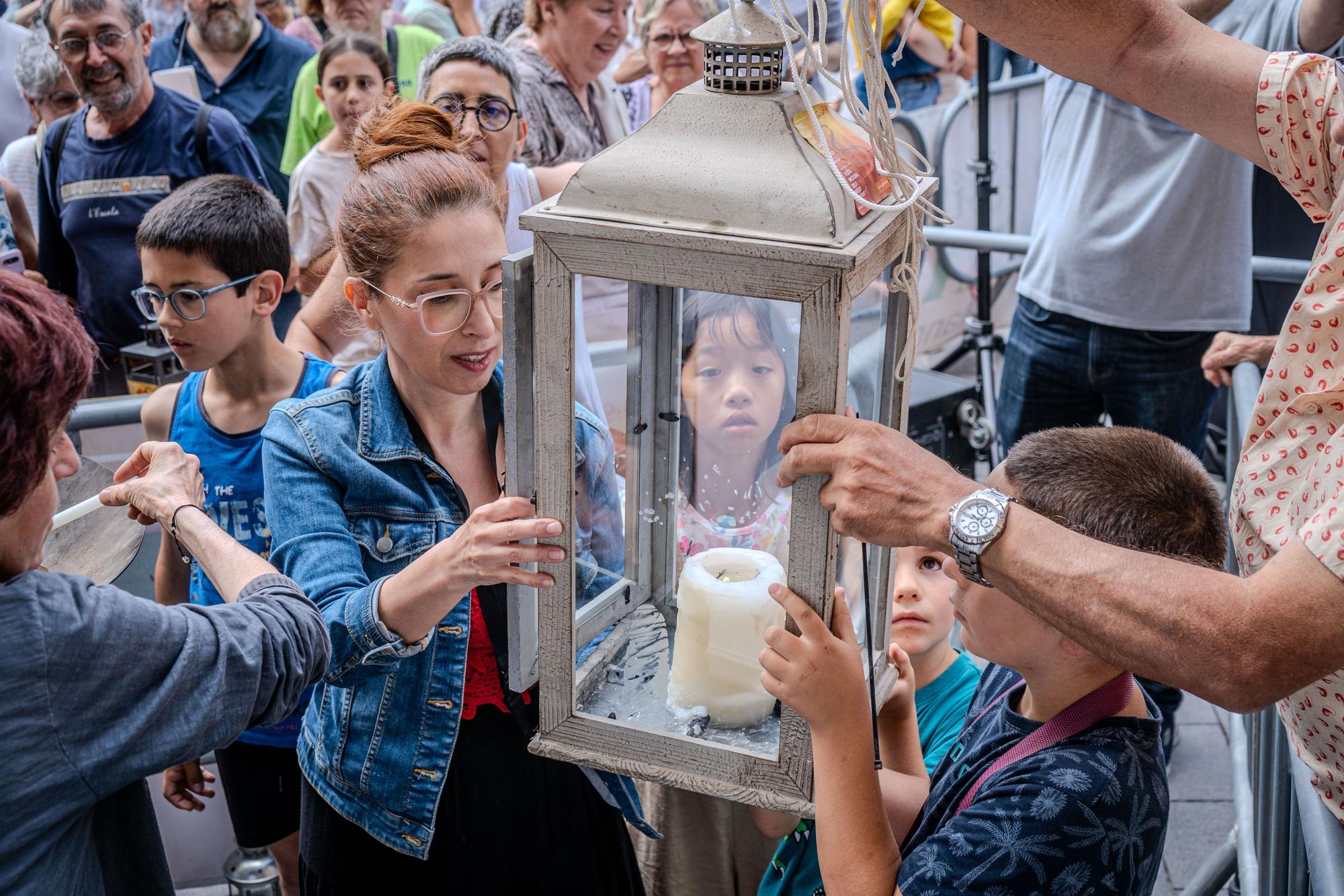 La revetlla i la flama del Canigó arriben a Manresa