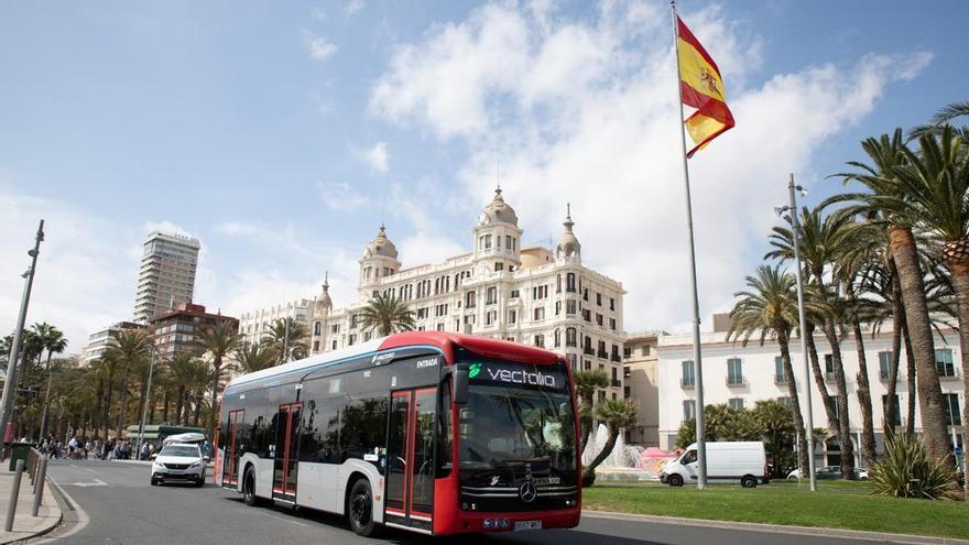 Vectalia firma un acord de 120 milions amb Zenobē per a electrificar la seua flota
