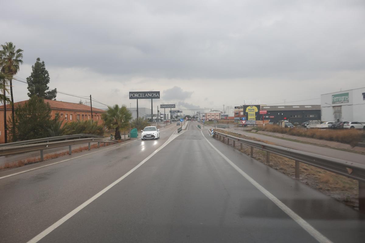 Los tres principales grupos cerámicos del país, Porcelanosa, Pamesa y STN, están instalados en el polígono de la carretera de Onda.