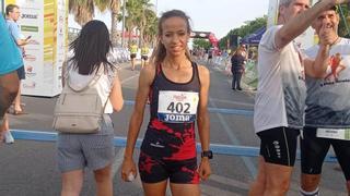 Fátima Ouhaddou logra la plata nacional en media maratón y apalabra una plaza en el Mundial
