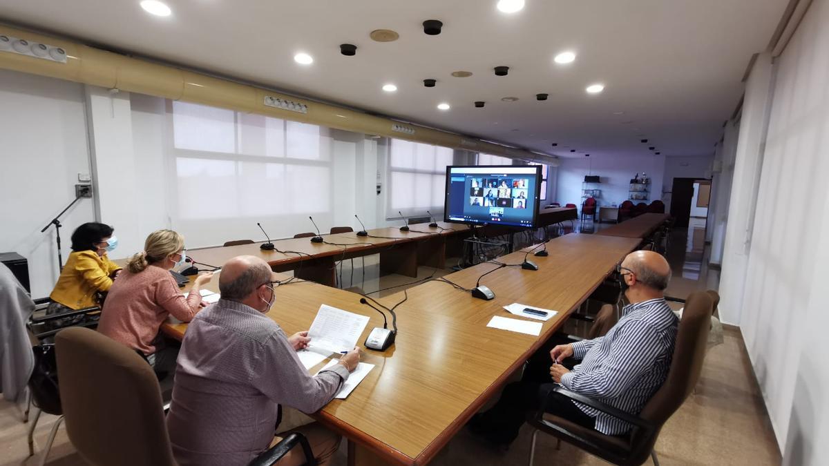 Reunión con la comunidad educativa