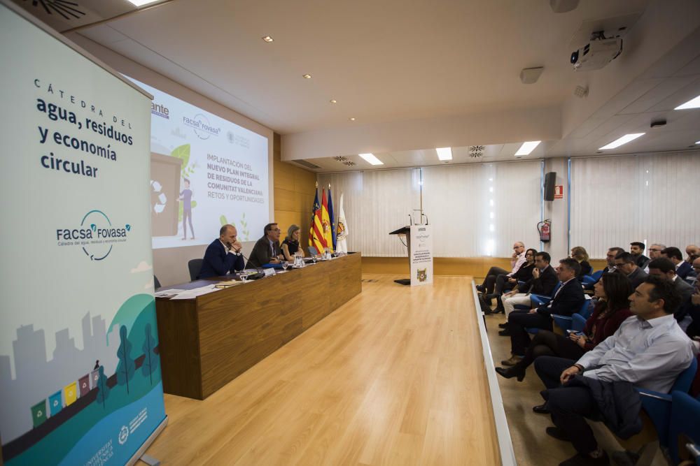 Jornada 'Implantación del Nuevo Plan Integral de Residuos de la Comunitat Valenciana' en la UPV