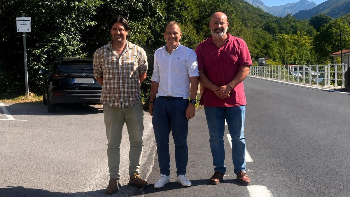 Por la izquierda, Enrique Riestra, José Manuel González y Paulo García.