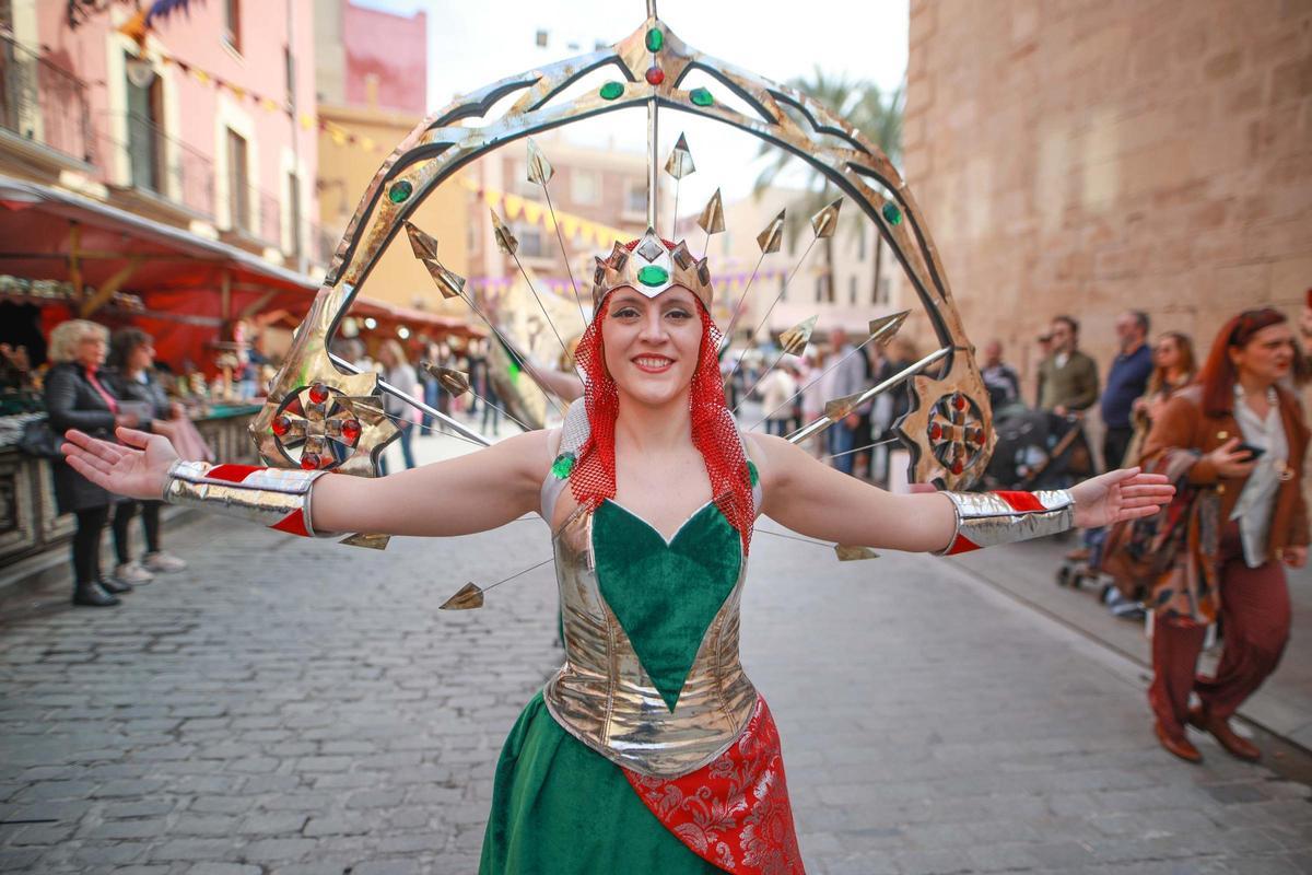 Estas son las mejores imágenes del arranque del Mercado Medieval de Orihuela 2026