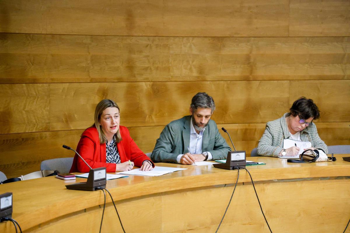 Sesión constitutiva do Concello Municipal de Educación