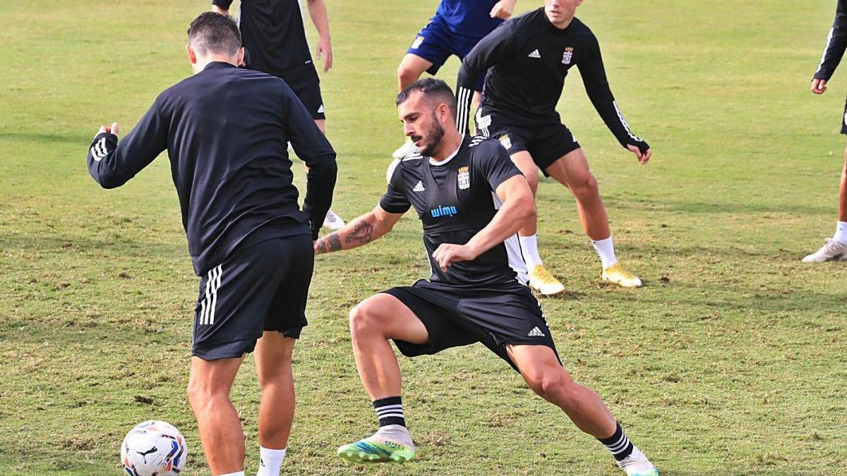 Elady, en un entrenamiento en Pinatar Arena.