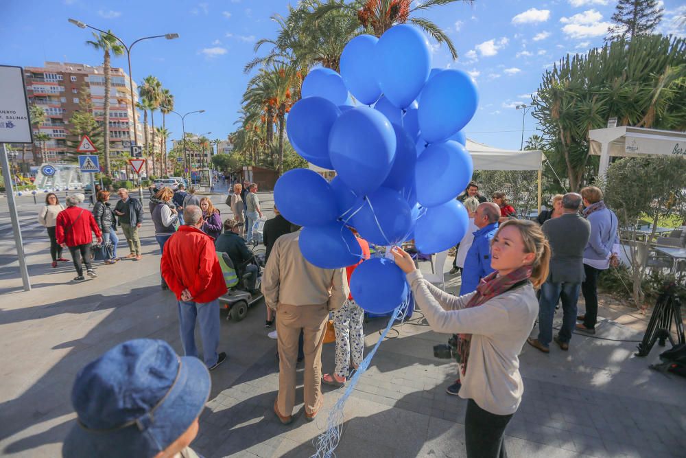 Pruebas gratuitas de prevención, información, charlas y una suelta simbólica de globos azules han conmemorado hoy el Día Mundial de la Diabetes