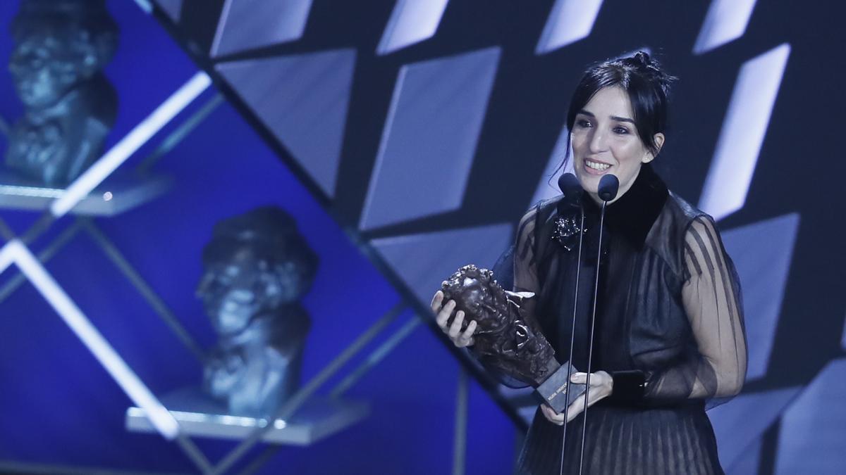 Alauda Ruiz de Azúa recoge su premio Goya.