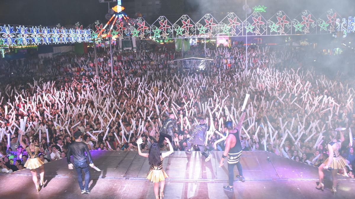 Foto de archivo de la orquesta Panorama en las fiestas de Coia.