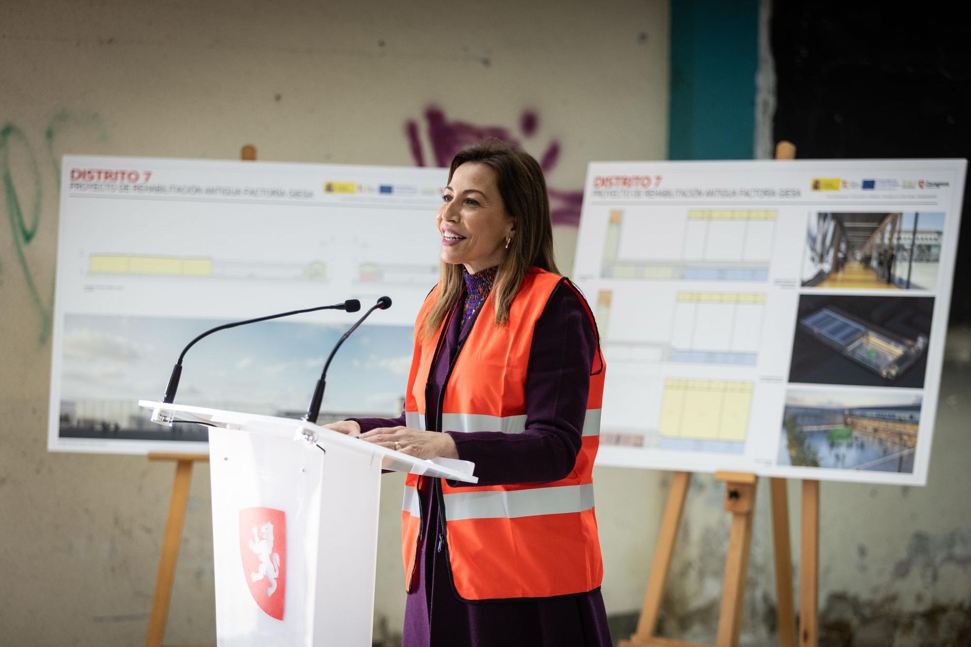 En imágenes | Ya están en marcha las obras de la futura Ciudad del Cine de Zaragoza