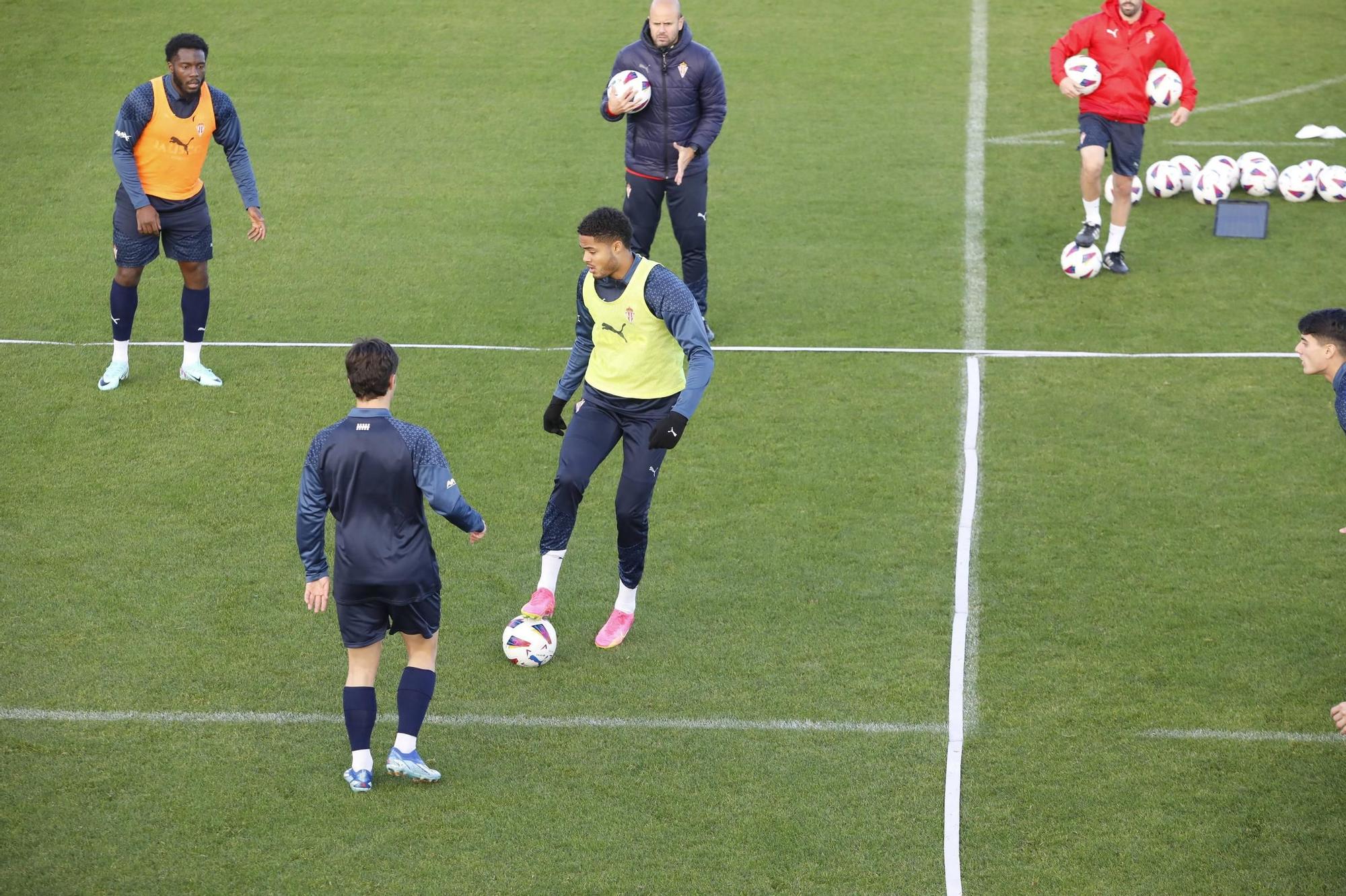 El Sporting vuelve a entrenar después de la victoria en Villareal (en imágenes)