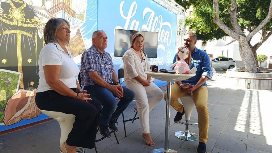 La Aldea celebra una noche de rondas y serenatas por sus calles