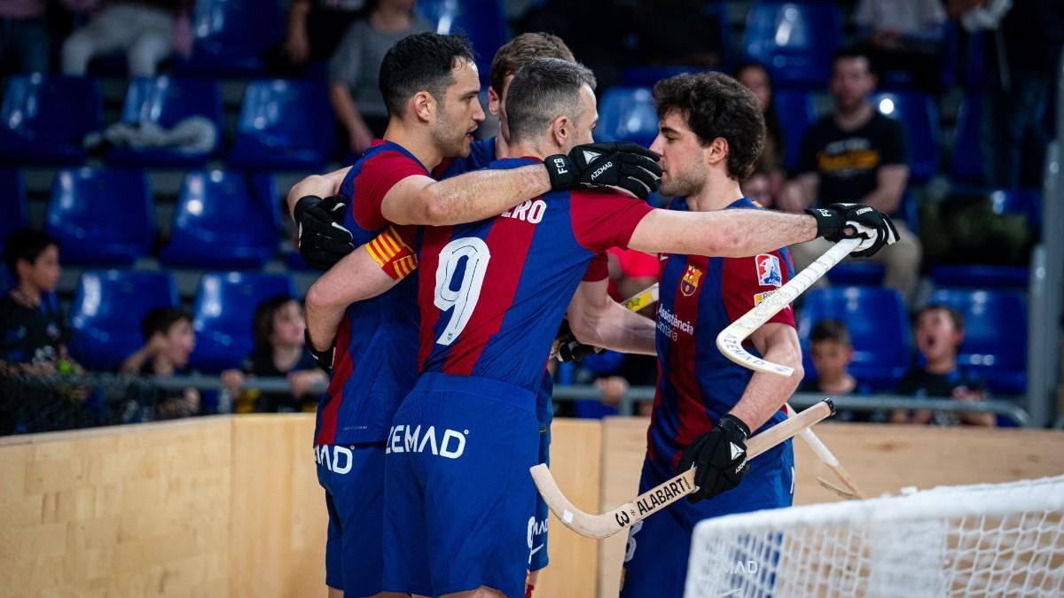 Los jugadores del Barça celebran un gol