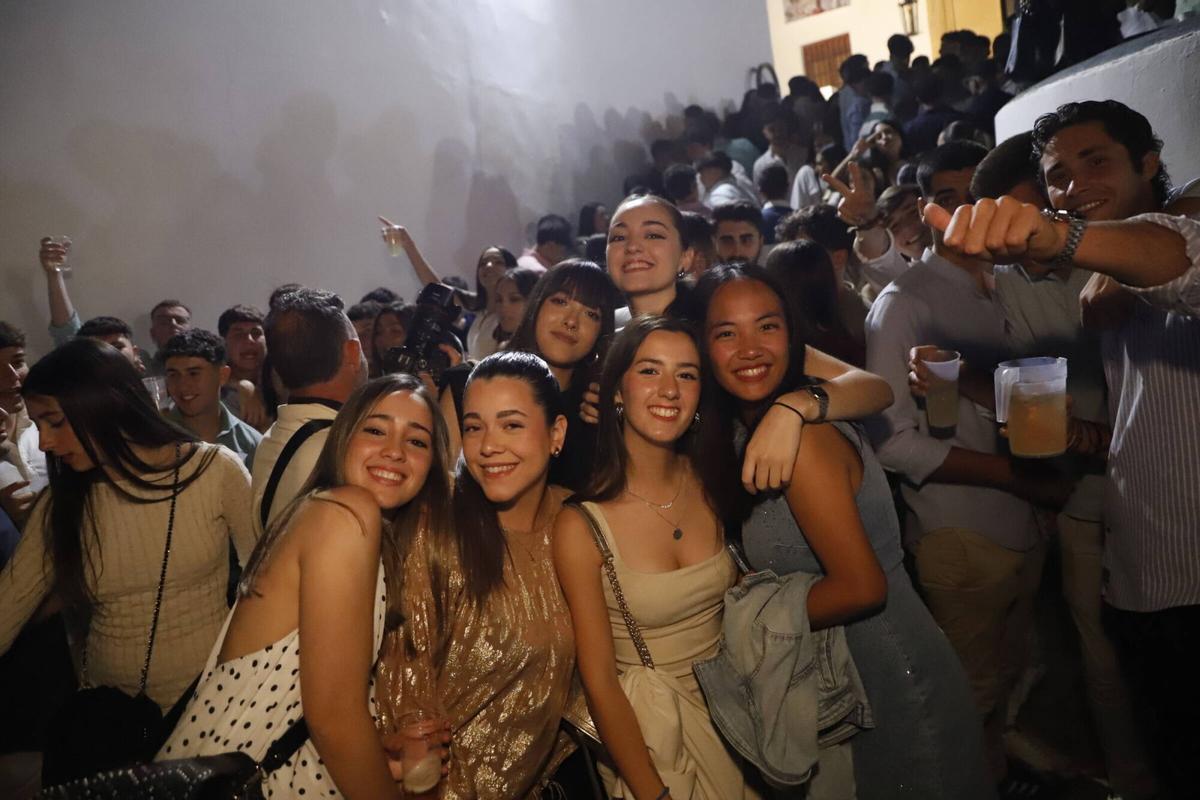 Noche de ‘juernes’ en las Cruces de Córdoba