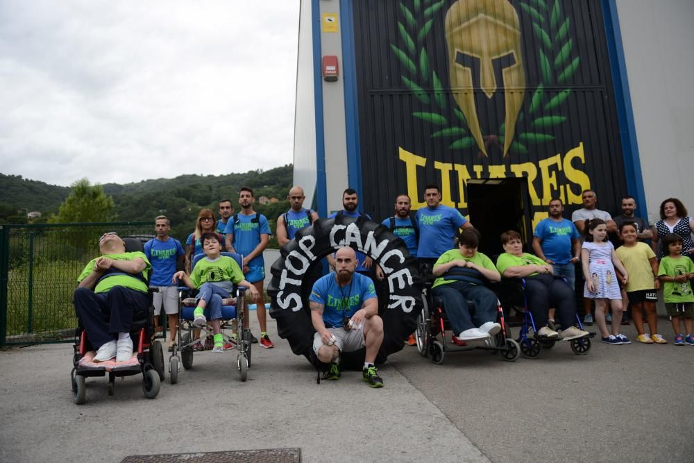 Reto solidario de los miembros del gimnasio Linares de Sotrondio