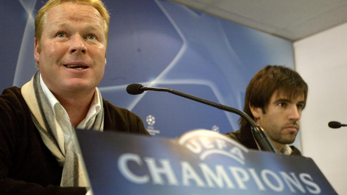 Koeman y Albelda durante una rueda de prensa mientras coincidieron en el Valencia CF.