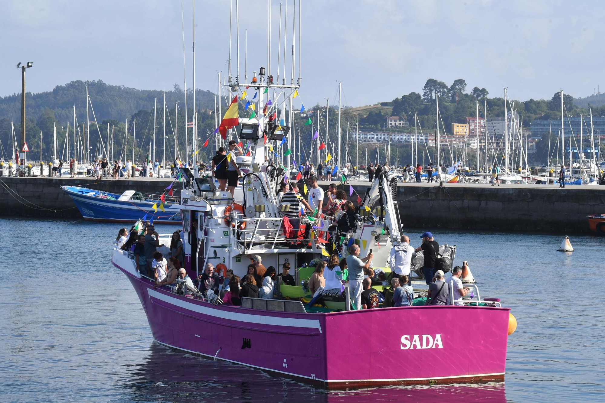 Fiesta y devoción en el Carmen de Sada