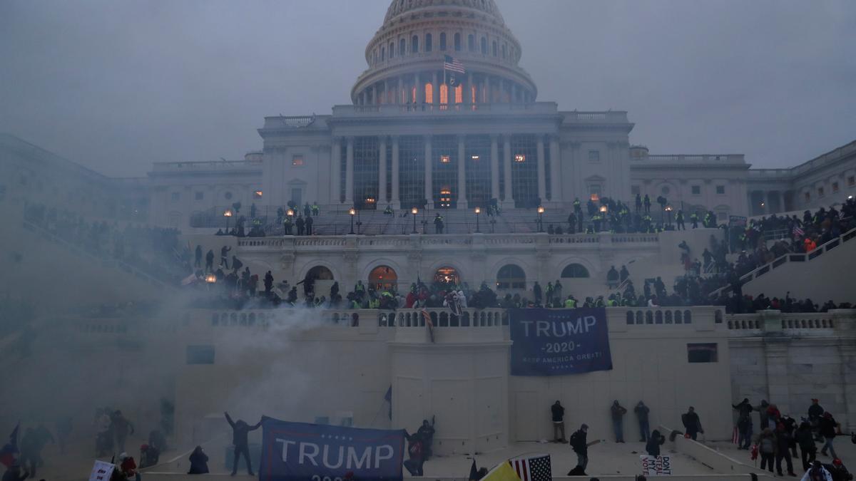 El Capitolio, durante la insurrección de seguidores de Trump