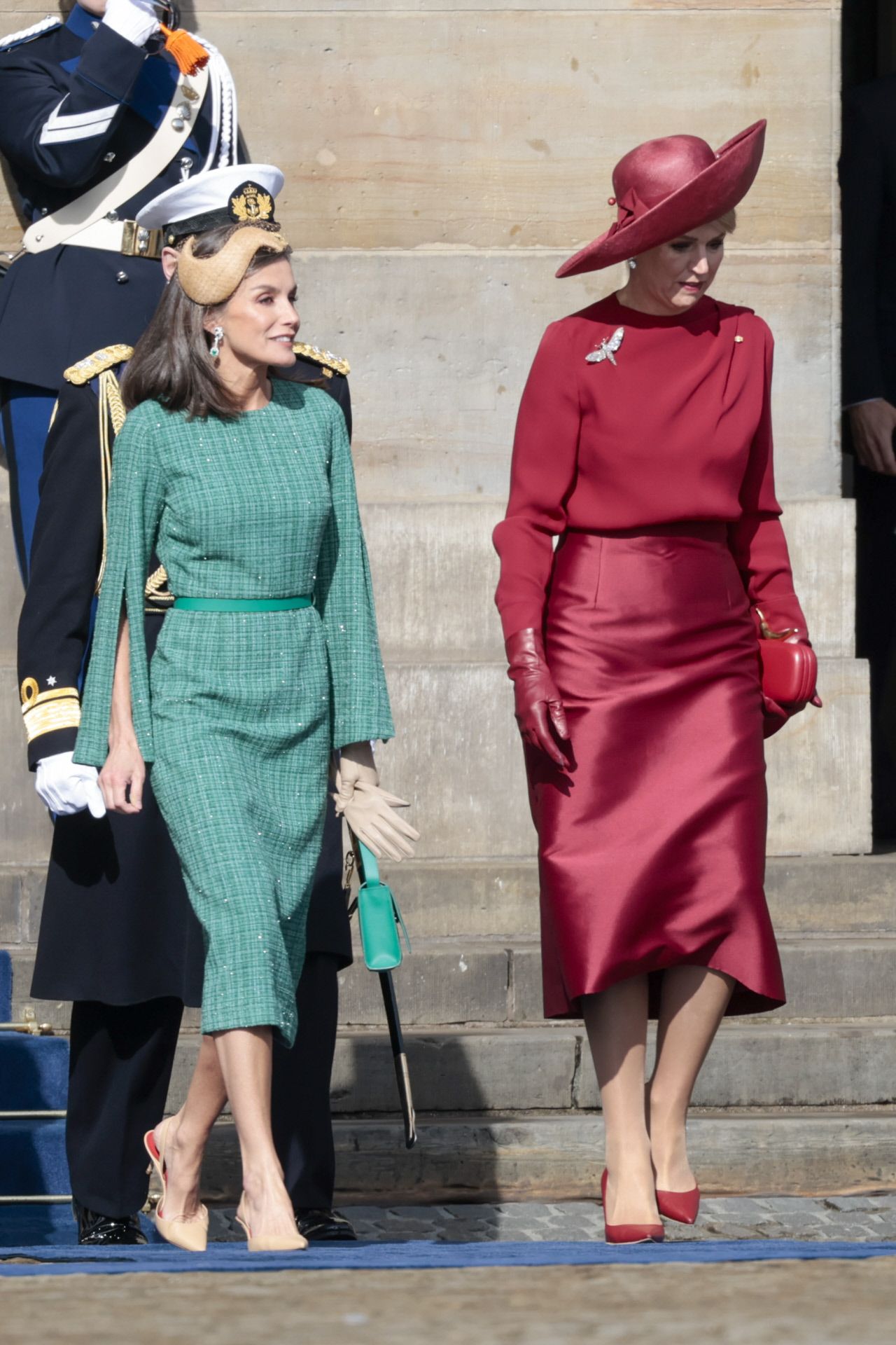 Los looks de Máxima de Holanda y la reina Letizia en Holanda.