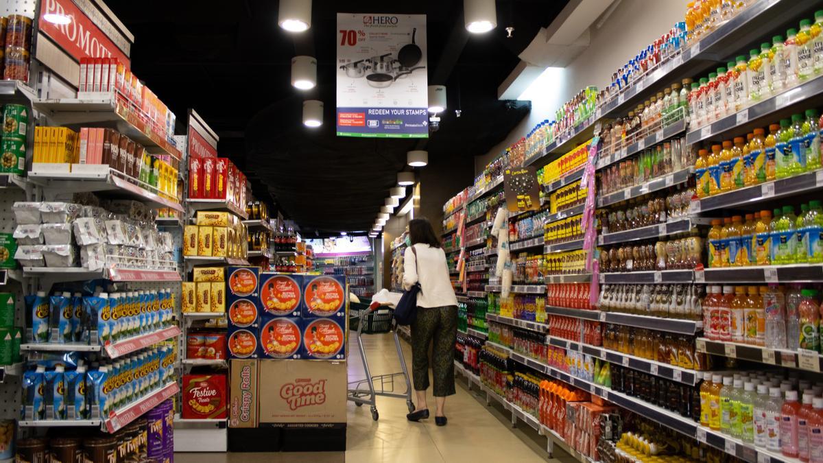 El supermercado que más ha aumentado los precios, según la OCU