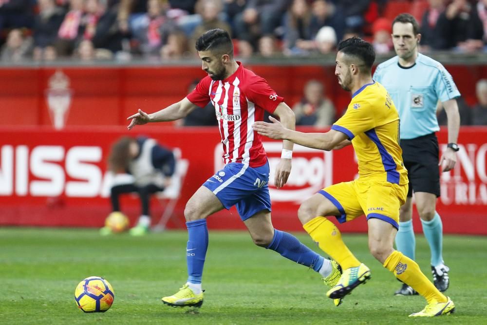 El partido entre el Sporting y el Alcorcón, en imágenes