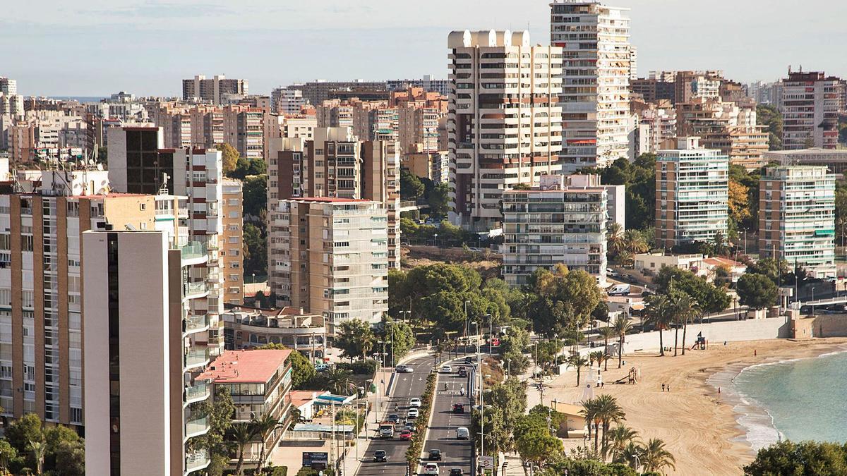 Barrio de la Albufereta, una de las zonas con menor presencia de covid en las aguas residuales, según el estudio de Aguas de Alicante.  |