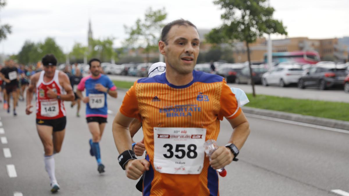 En imágenes: así fue la Media Maratón de Gijón