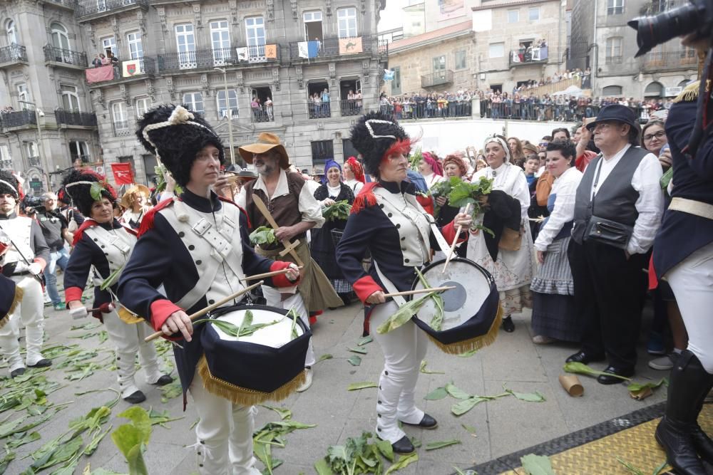 La representación de la expulsión de las tropas invasoras francesas congrega en el casco histórico a miles de personas para disfrutar del broche de oro a un fin de semana de fiesta.