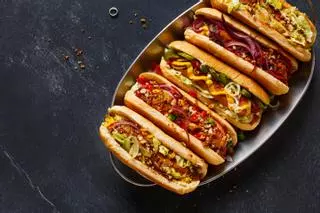 Aprende cómo hacer el 'hot dog' al estilo americano