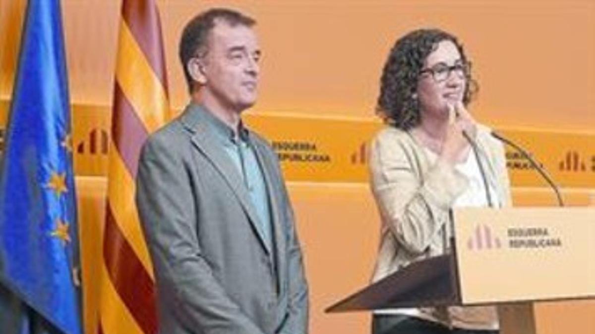 Tácticos 8 Alfred Bosch y Marta Rovira, ayer, en la sede de los republicanos en Barcelona.