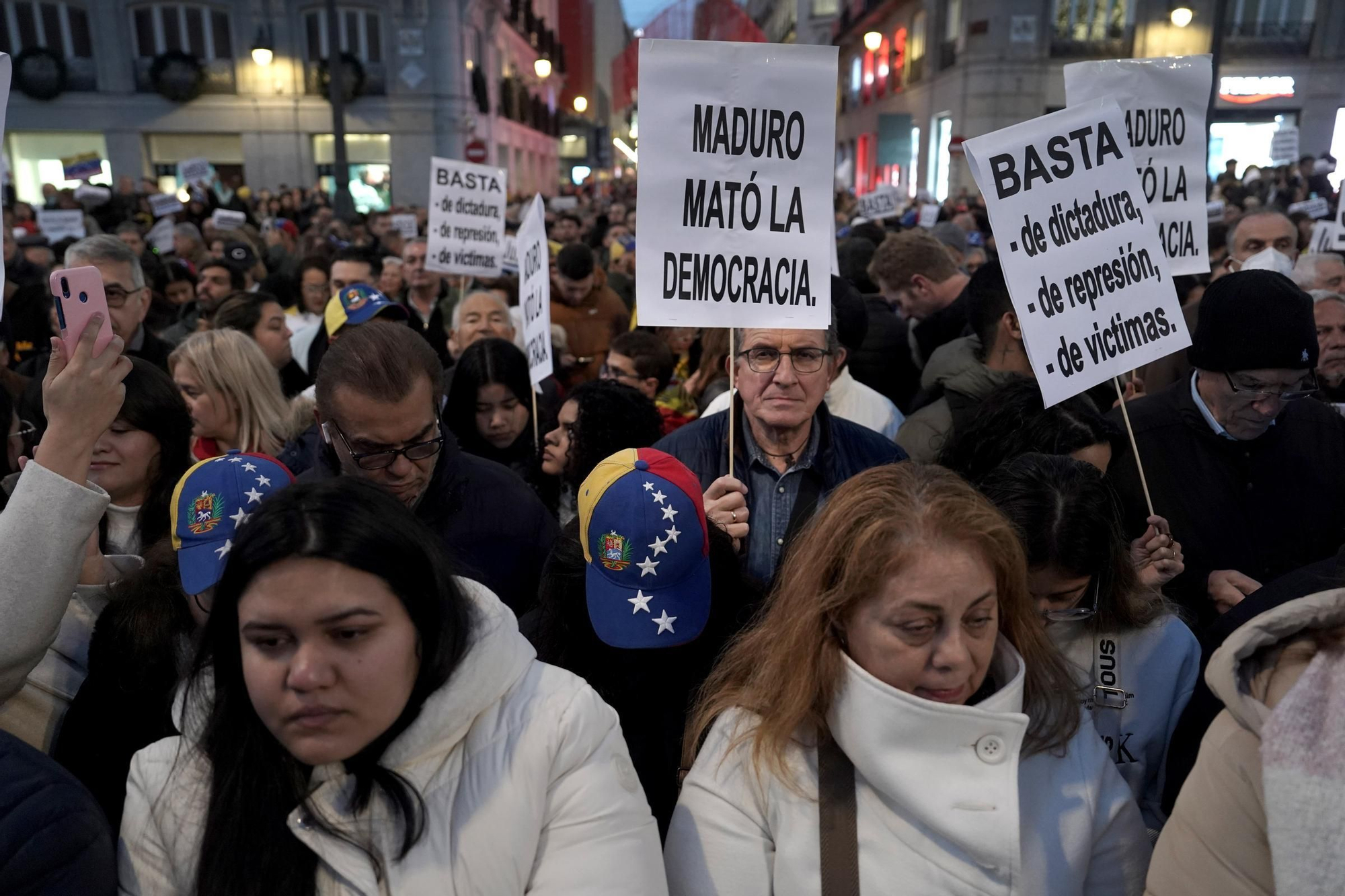 La manifestación convocada en Madrid para apoyar a Edmundo González como presidente electo de Venezuela, en imágenes